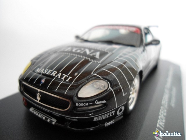 1:43 IXO Maserati Trofeo 2003 Black W/White Stripes - Kolectia 1:43 IXO Maserati Trofeo 2003 Black W/White Stripes - Kolectia