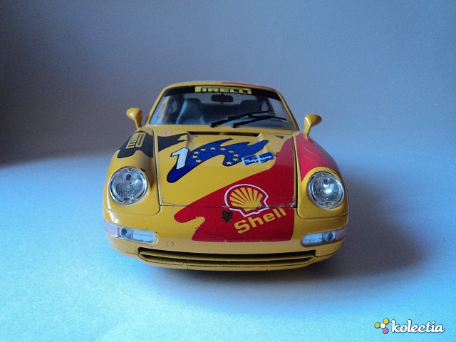 1:18 Bburago Porsche 911 (993) Carrera Racing Shell #1 1993 Yellow ...